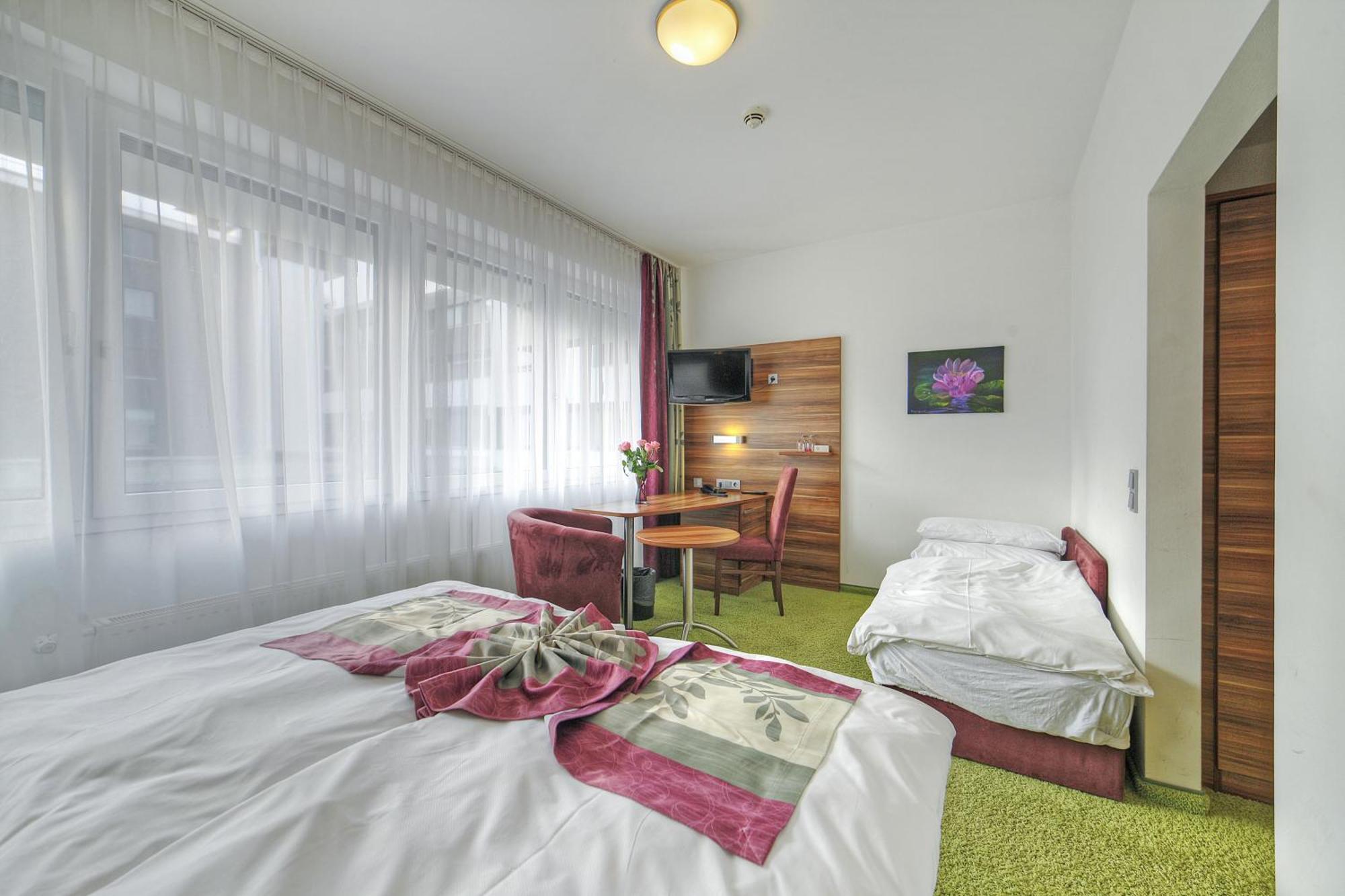 Hotel Da Vinci Gröbenzell Quarto foto